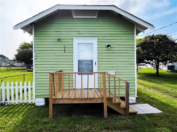 624 Michael St, Marrero, LA 70072