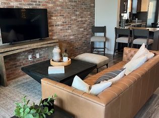 7824 W Pelican Lakes Ave, Baton Rouge, LA 70820