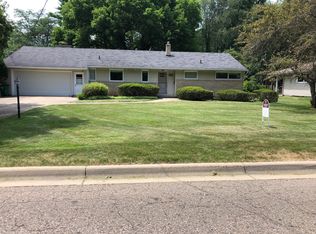 619 N Linden St, Marshall, MI