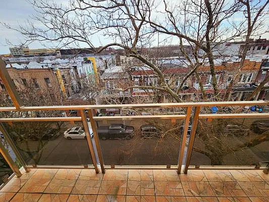 Rented by Brooklyn Property Group LLC | media 24