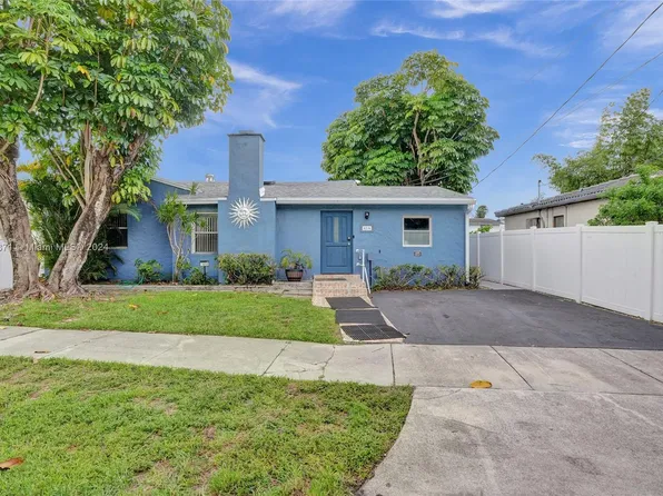 416 SW 11th Ct, Fort Lauderdale, FL 33315
