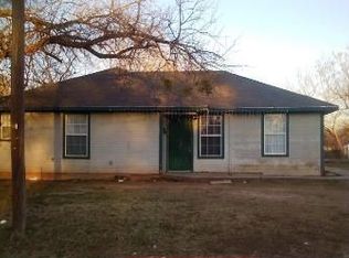 206 Braz St, Bonham, TX 75418
