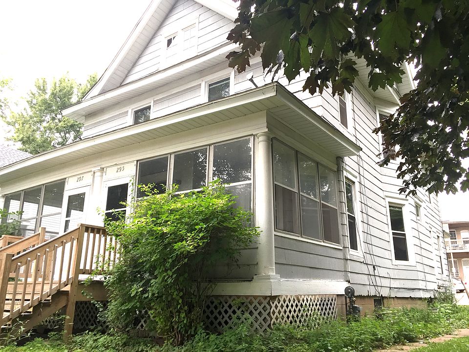1st image of 295 Aurora Ave