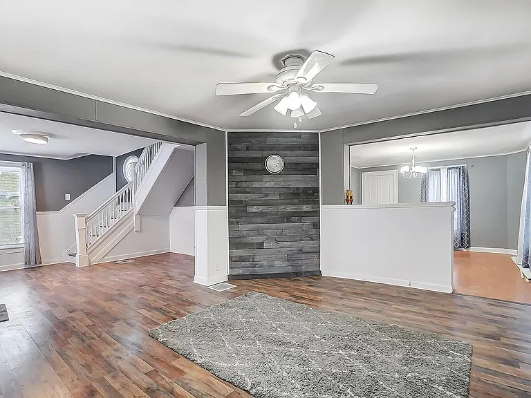1407 Mound St — Photo 6