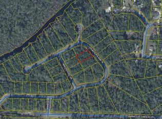 28 J Hunters #J, Freeport, FL 32439