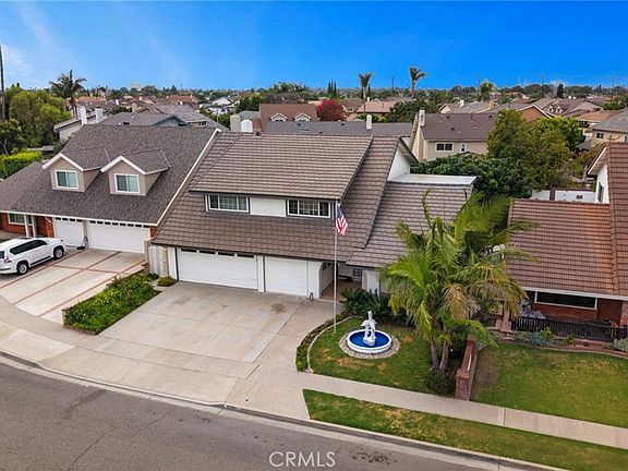 3rd image of 15751 Cromwell Cir