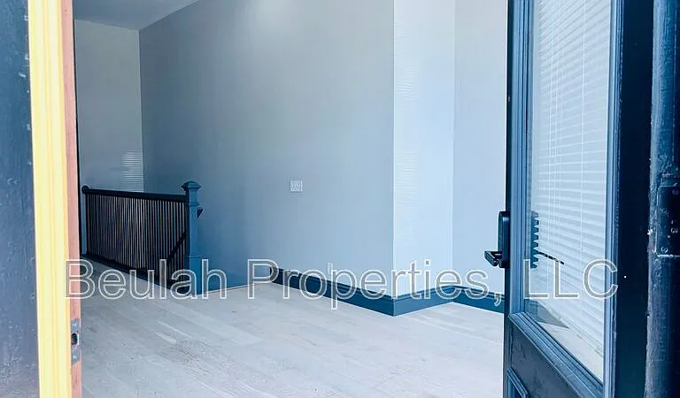 1836-1838 S 10th St #1836 — Photo 5