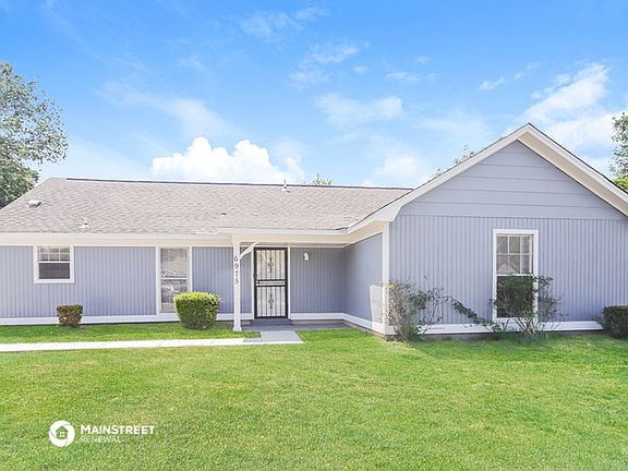3rd image of 6975 Rose Trail Dr