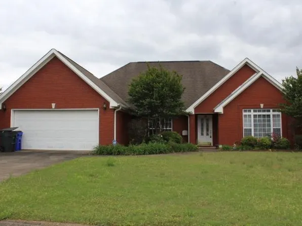 106 Josh Ct, Florence, AL 35633