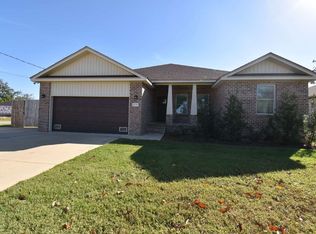 501 W 3rd St, Lynn Haven, FL 32444