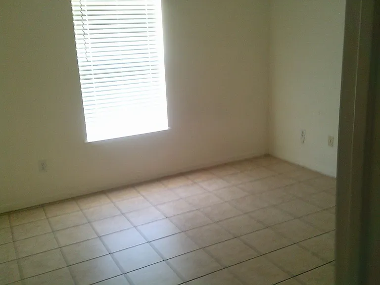 3511 Westwood Dr #A-B — Photo 12