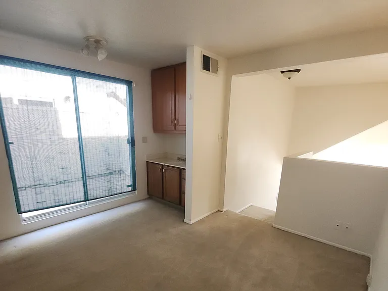 5420 Sylmar Ave #311 — Photo 13