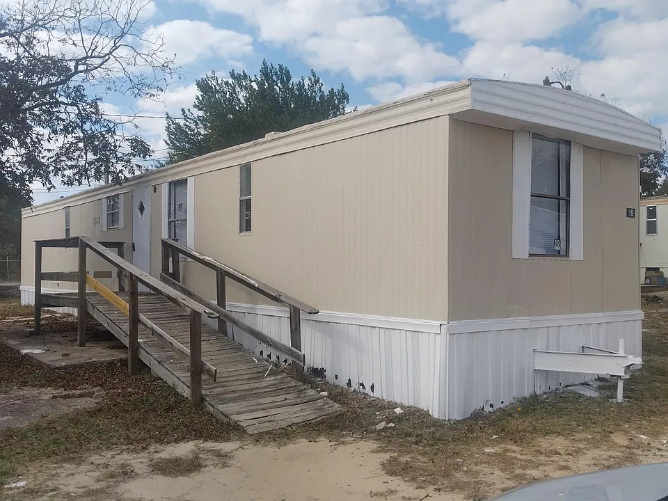 3073 Deans Bridge Rd #19