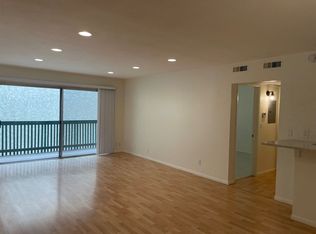 412 N Bellflower Blvd UNIT 211, Long Beach, CA 90814