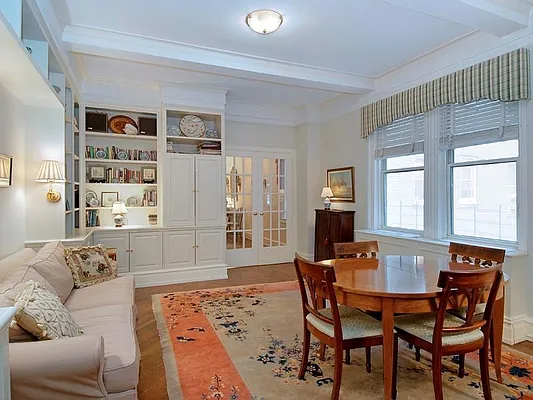 Sold by Sotheby's International Realty | media 22