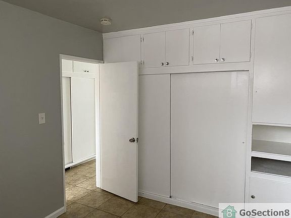 4th image of 11730 S Budlong Ave #5