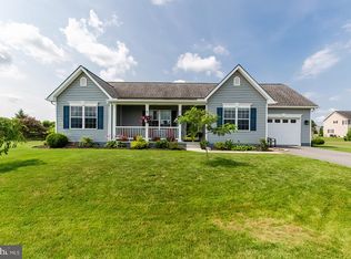 238 Balmoral Ln, Martinsburg, WV 25404
