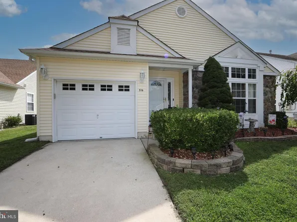 516 Saint Martin Ct, Williamstown, NJ 08094