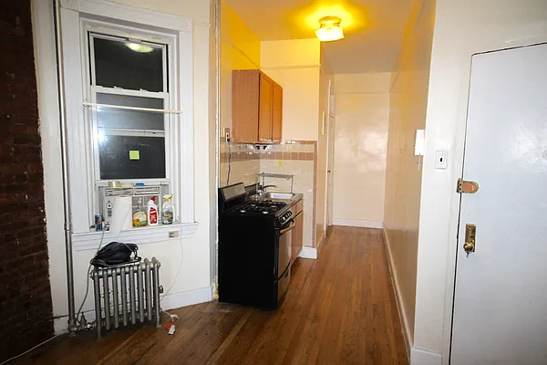 Rented by Landmark Realty & Management | media 42