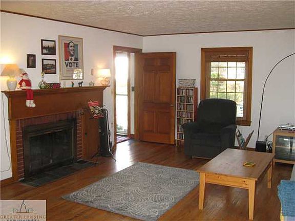 4th image of 700 E Collingwood Dr