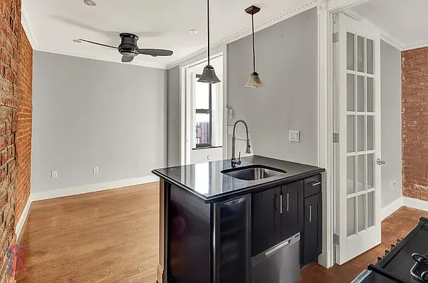 Rented by REAL New York | media 12