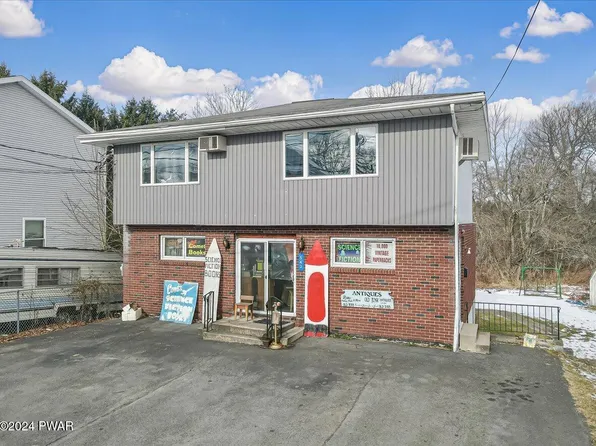 543 Main St, Gouldsboro, PA 18424