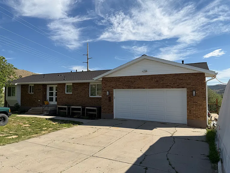 2565 S State Road 32 — Photo 8