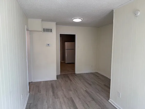 131 Potts Rd #G, Tifton, GA 31794