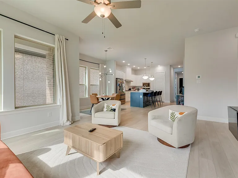 3132 Cliff Swallow Ln — Photo 16