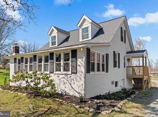 2042 Upper Ridge Rd, Green lane, PA