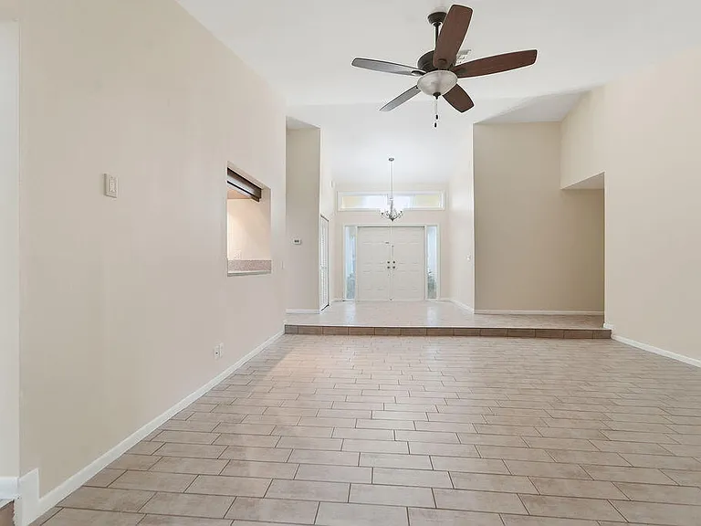 433 SW 27th Ave — Photo 25