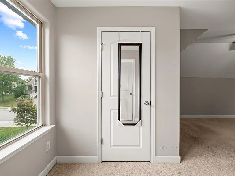 1102 Achiever Cir — Photo 33