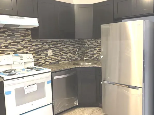 5848 Penn St, Philadelphia, PA 19149