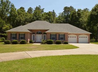 5233 Crystal Creek Dr, Pace, FL 32571