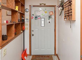 4223 Aurora Dr, Omaha, NE 68134