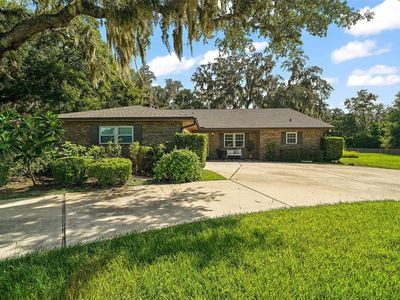 32132 Hickory Ln, Sorrento, FL, 32776
