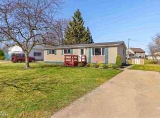 850 6th St, Marysville, MI