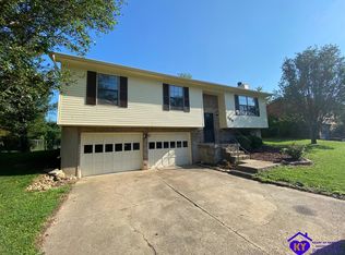 109 Potomac St, Radcliff, KY 40160