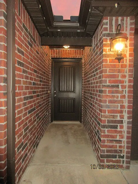 3 bed, 1304 sqft, $1,600 — Photo 2
