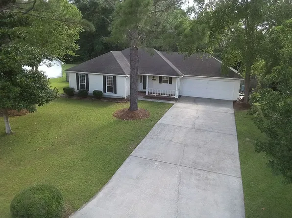 3859 Stratford Cir, Valdosta, GA 31605
