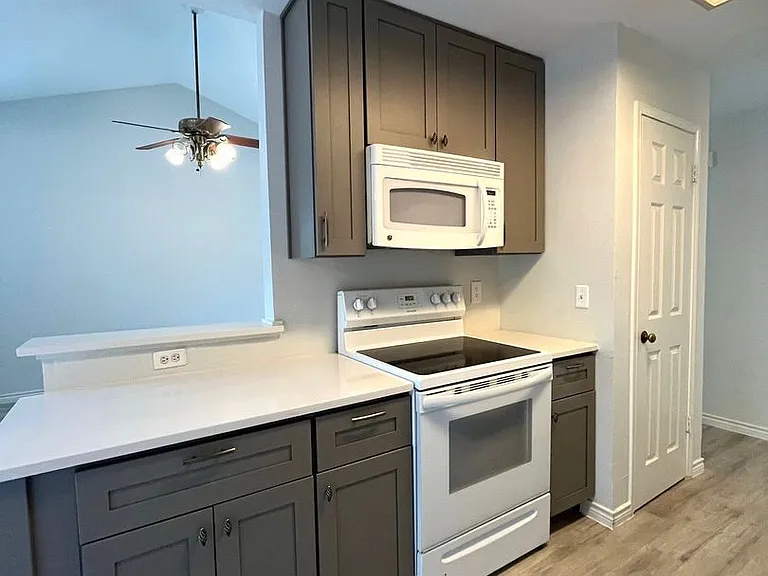 4415 Brushy Hl — Photo 8