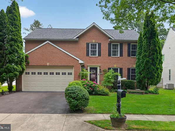 106 Cherrywood Ter, Gaithersburg, MD 20878