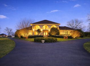 13335 Silver Fox Dr, Lemont, IL 60439