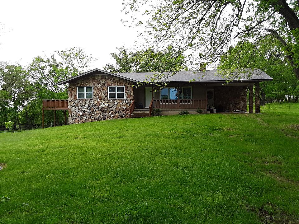2nd image of 7765 Perkins Rd