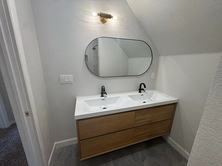 841 Lipan St — Photo 18