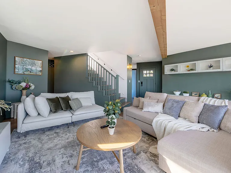 7941 SE Southworth Dr — Photo 25