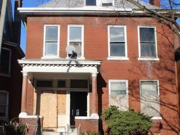 3225 Greer Ave, Saint Louis, MO 63107