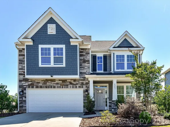 6203 Six String Ct, Fort Mill, SC 29708