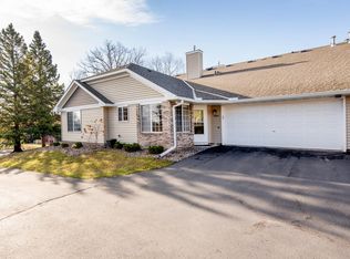 8385 Copperfield Way, Inver Grove Heights, MN 55076