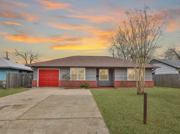 9211 Vinearbor St, Houston, TX 77033